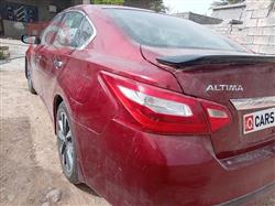 نيسان ألتيما